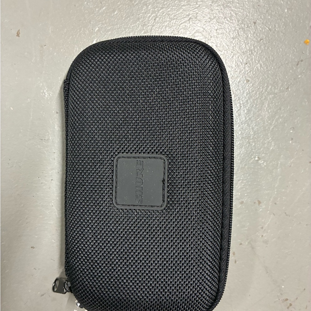 Shure MX153T/O-TQG Microflex
Omnidirectional Earset Mic with TQG
Connection - Picture 3 of 4